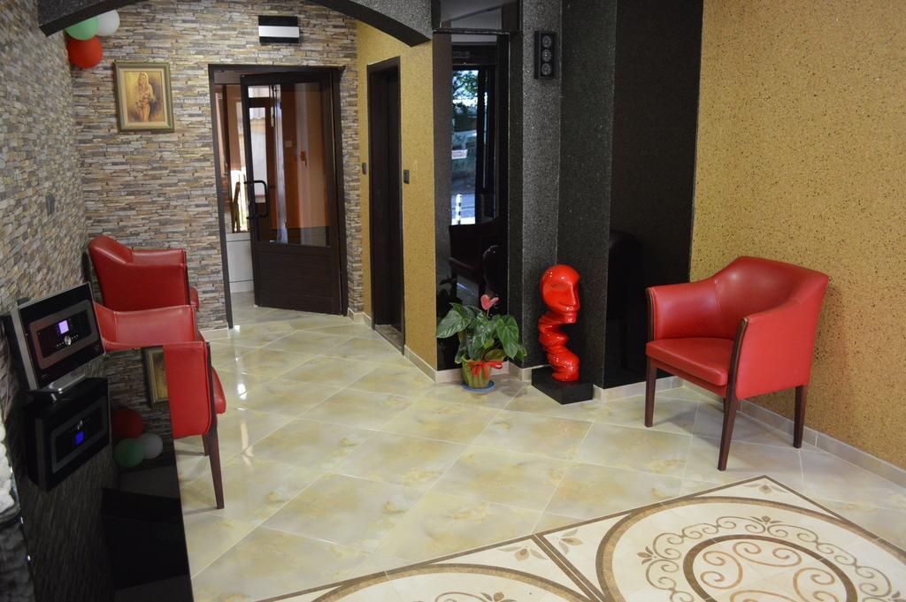 Bon Bon Hotel София Экстерьер фото