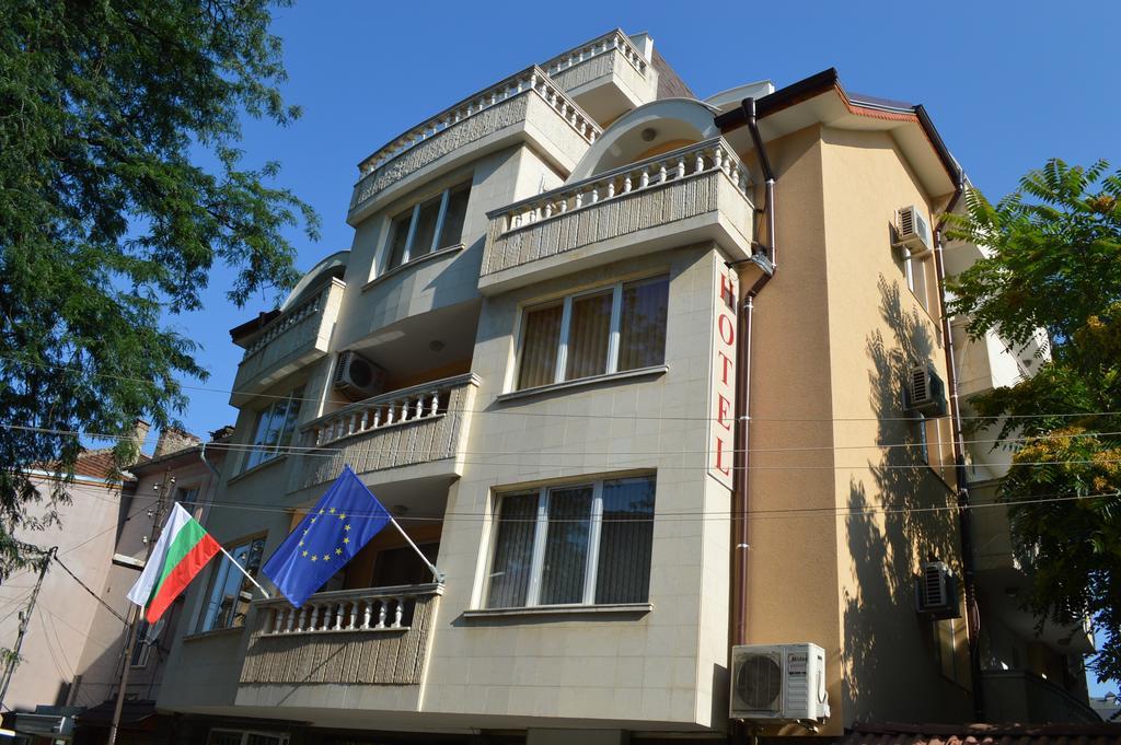 Bon Bon Hotel София Экстерьер фото