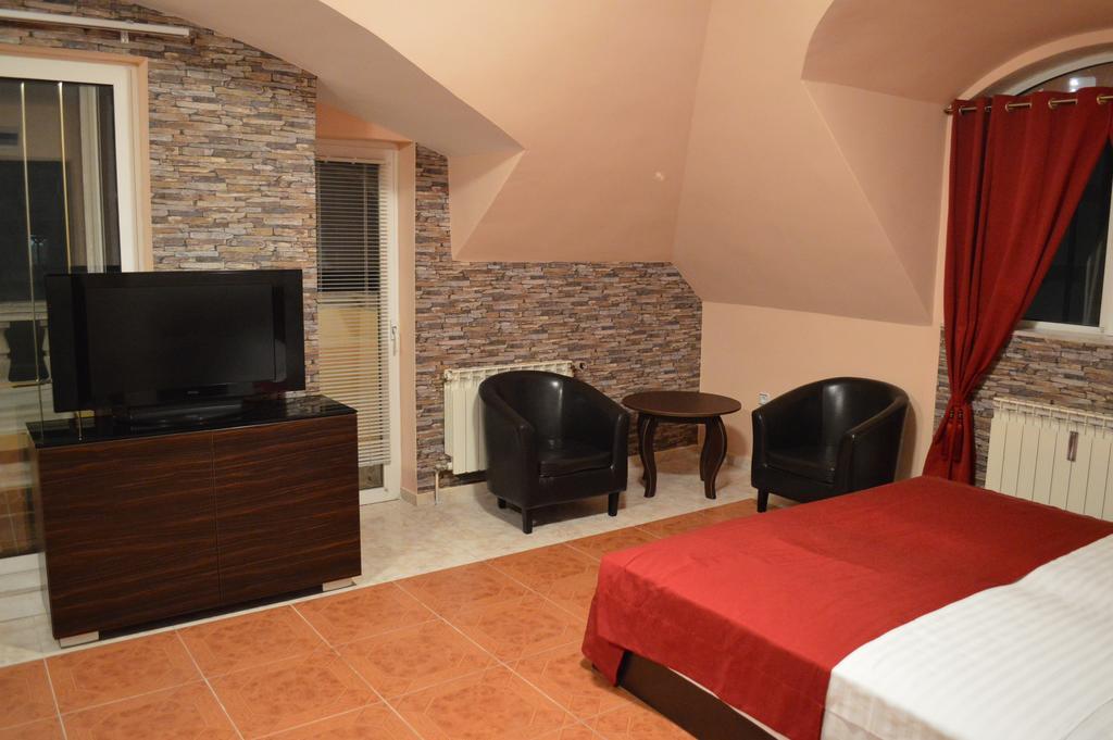 Bon Bon Hotel София Номер фото