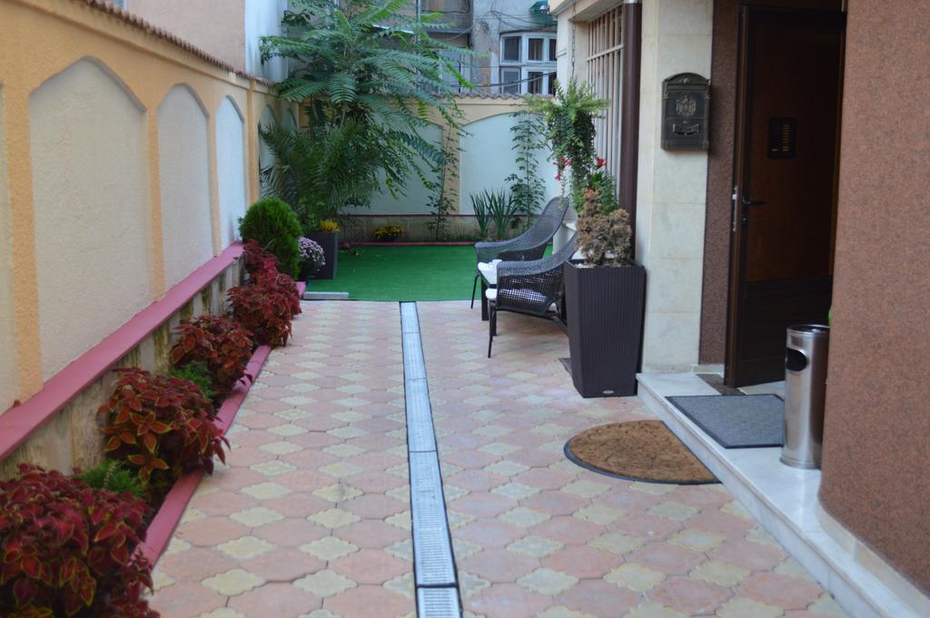 Bon Bon Hotel София Экстерьер фото